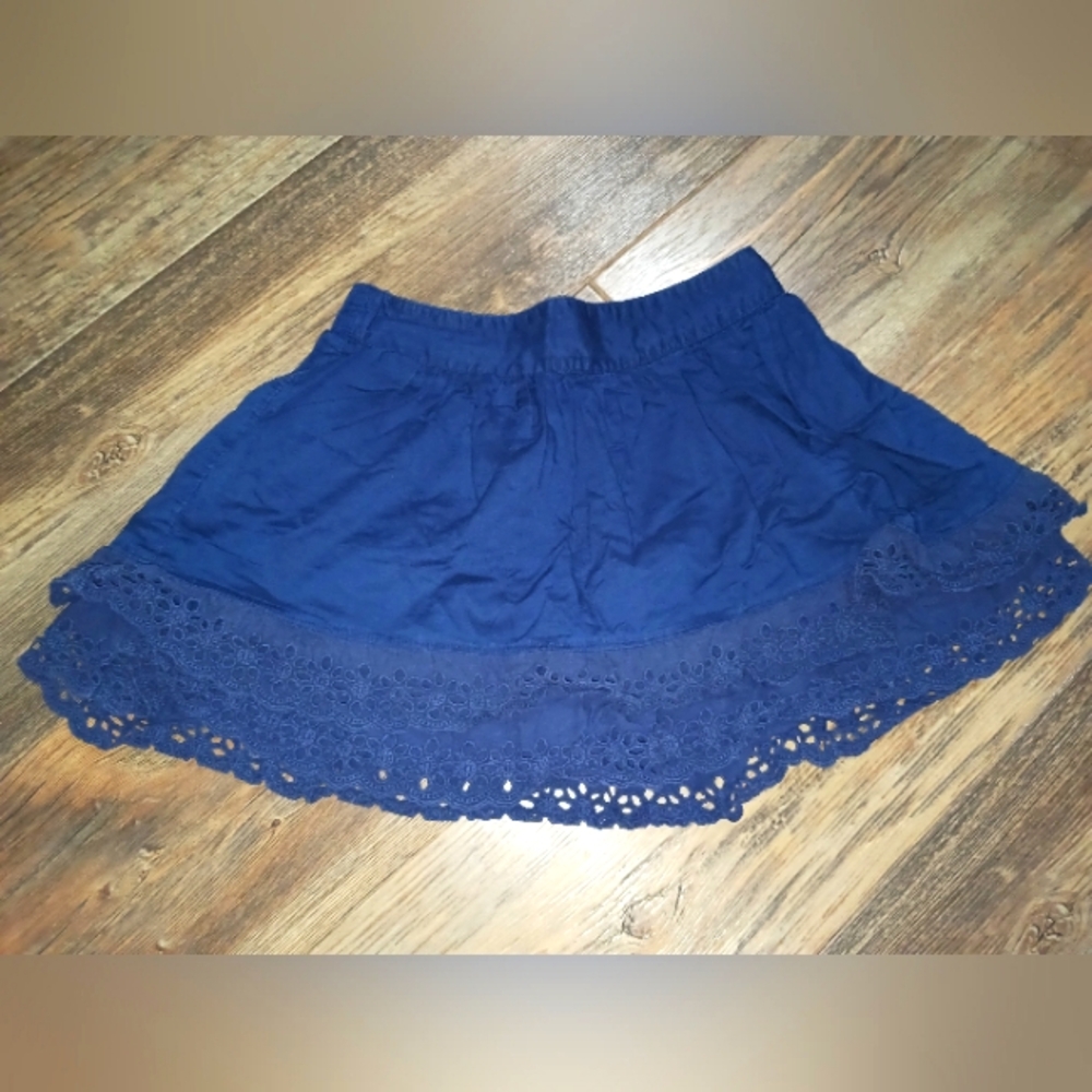 Blue Cherokee Skirt with Lace Detail Size M 7/8